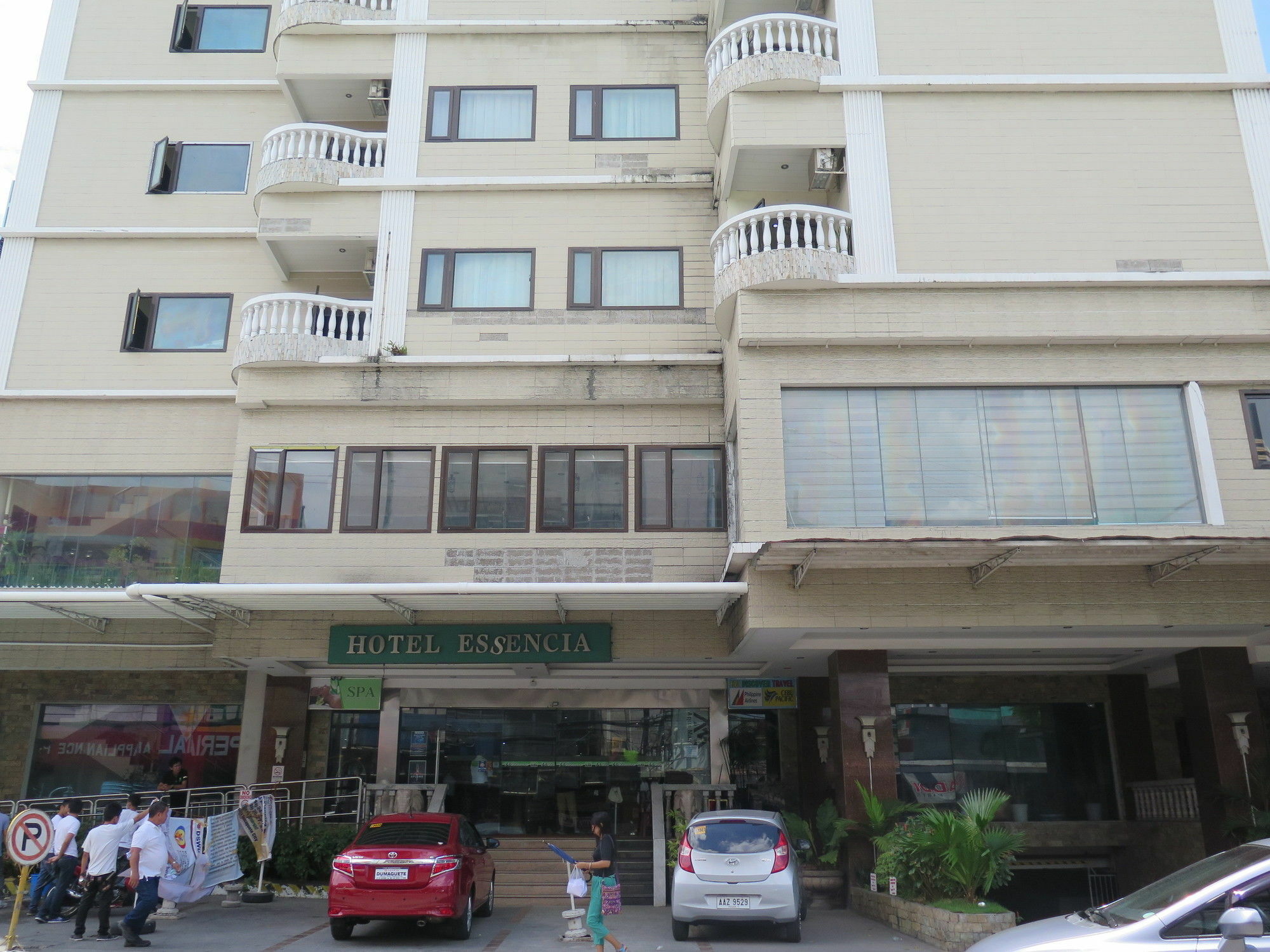 埃森西亚酒店 杜马格特 外观 照片